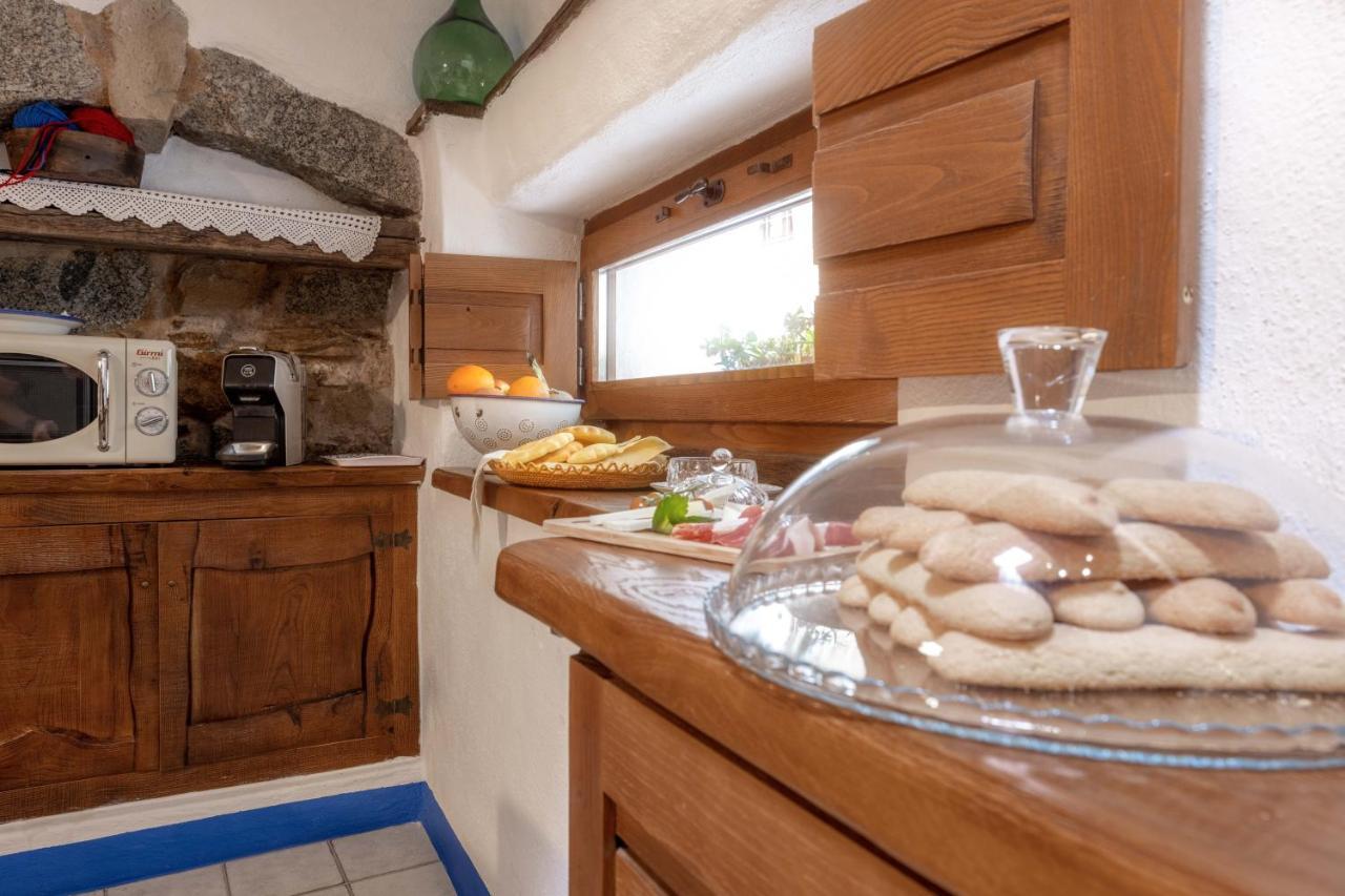Casa Masini Bed and Breakfast Fonni Eksteriør billede
